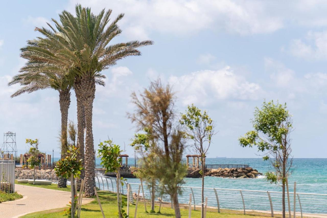 Tranquil Stay Near The Beach By Sea N' Rent Naharija Exteriér fotografie